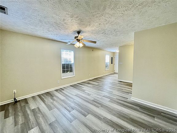 4th image of 3721 Betts Dr #A