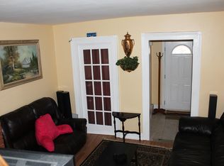 556 Howe Ave, Shelton, CT 06484