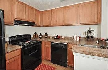5th image of 6600 Banner Lake Cir