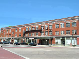 3365 E 55th St, Cleveland, OH 44127