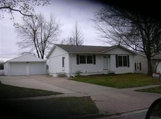 2414 Alta Ct, Midland, MI 48642
