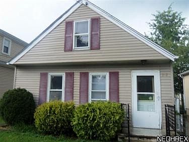 1st image of 212 W 38th St