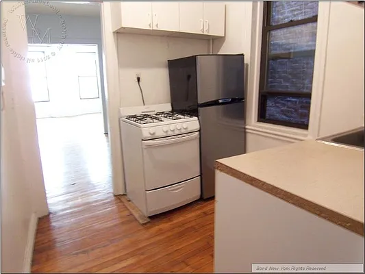 Rented by Bond New York | media 6