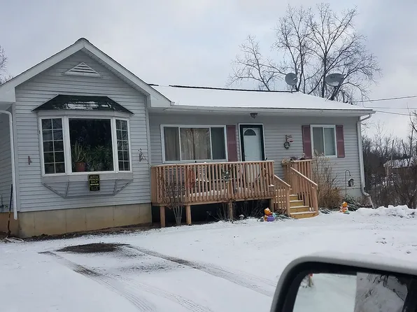 10447 Foley Rd, Fenton, MI 48430