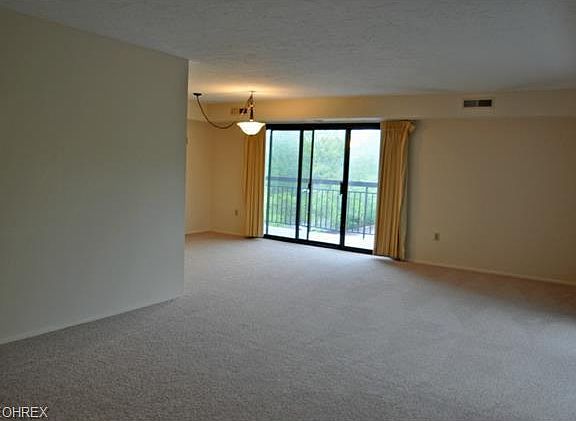 3rd image of 12550 Lake Ave APT 506