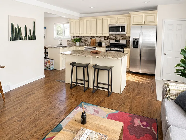 616 Oakland Ave — Photo 23