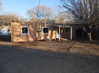 2832 La Vega Dr SW, Albuquerque, NM 87105