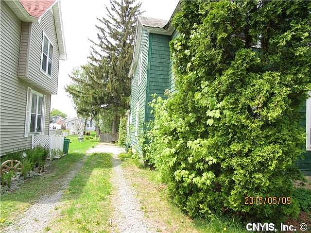 2nd image of 55 Mattie St