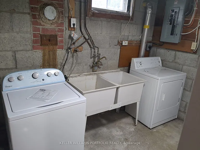 68 Athabasca St — Photo 43