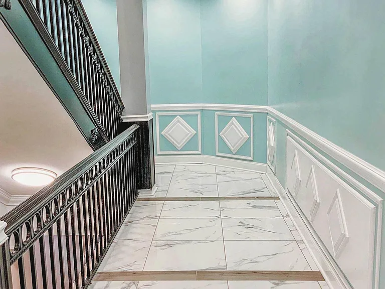 662 Bleecker St #1 — Photo 9