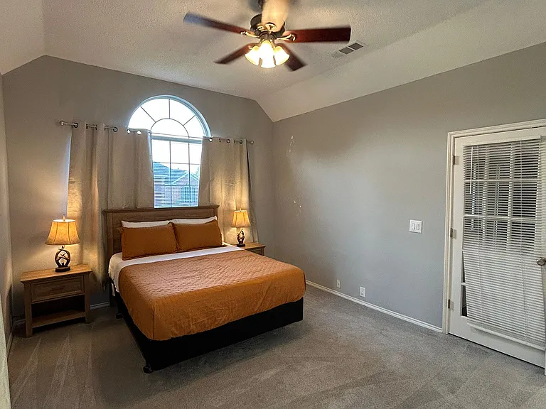 10809 Paisano Dr — Photo 16