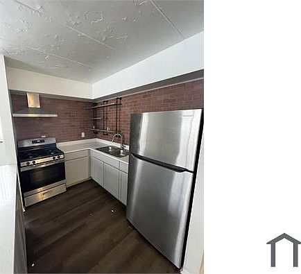 1st image of 813 W Michigan Ave