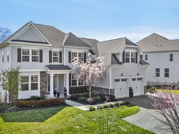 57 Metka Rd, Royersford, PA 19468