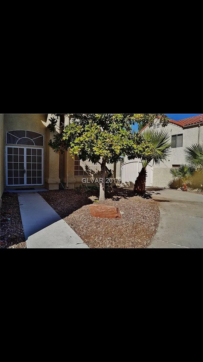 Building Photo - 2605 Ashmoore Dr