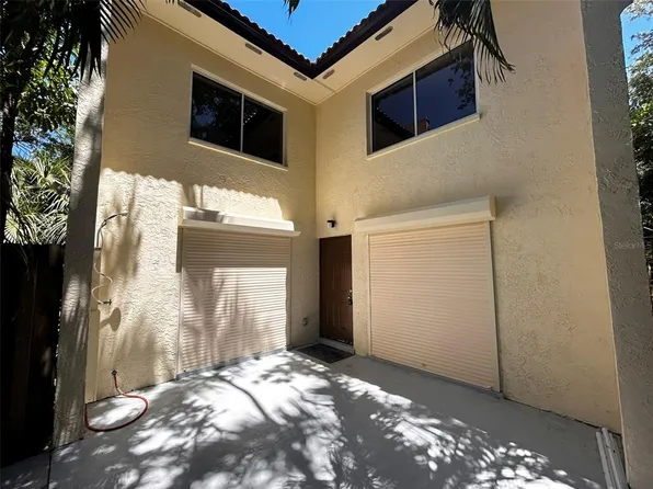 8712 Croton Ct, Cape Canaveral, FL 32920