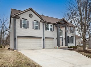 5644 Red Oak Dr, Hoffman Estates, IL