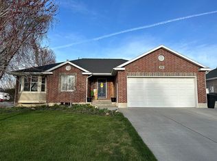 1444 N 1250 W, Clinton, UT 84015