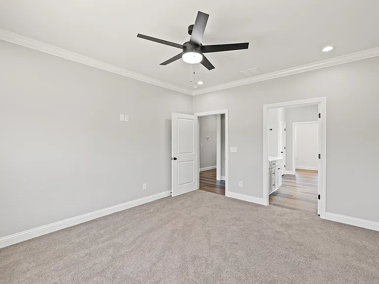 1038 Tamworth Ln — Photo 24