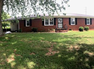 128 Pond River Rd, Elkton, KY 42220