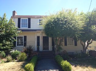 2666 37th Ave SW, Seattle, WA 98126