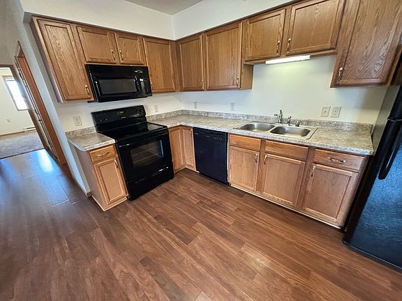 3rd image of 497 E South Ave #10