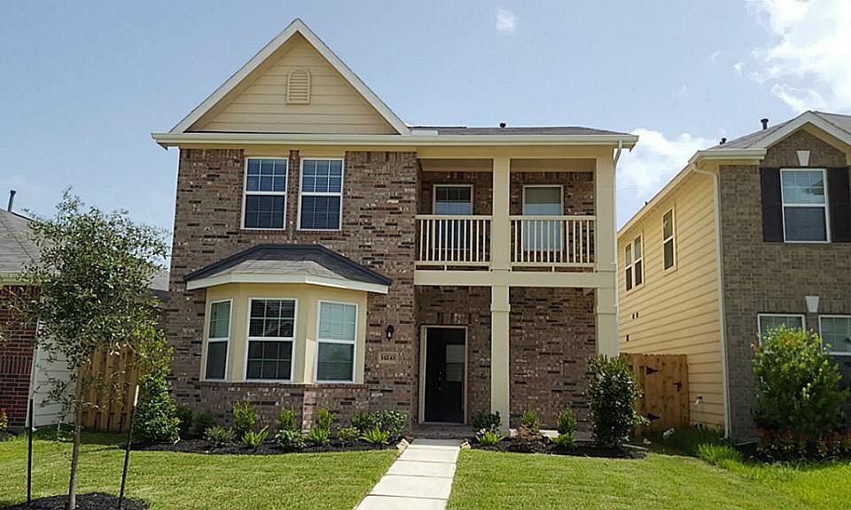 1st image of 14243 Pointa Vera Dr