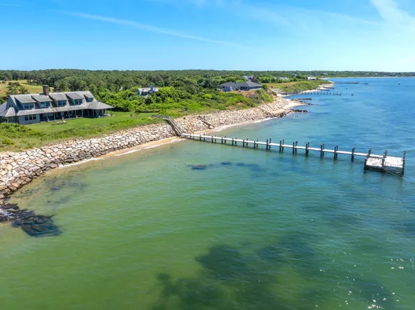 37 N Neck Rd, Edgartown, MA 02539