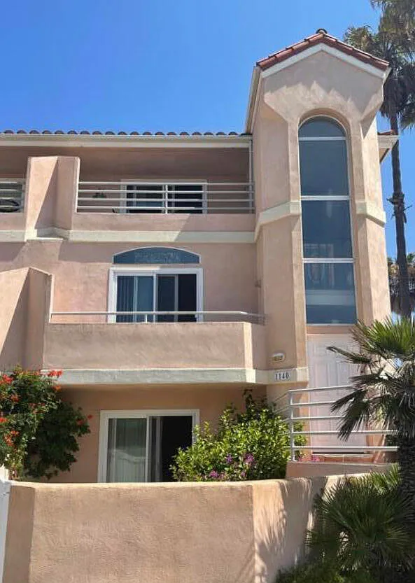3 bed, 2.5 bath, 1883 sqft, $4,500 — Photo 2