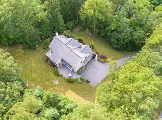 74 Woodland Dr, Honey Brook, PA 19344
