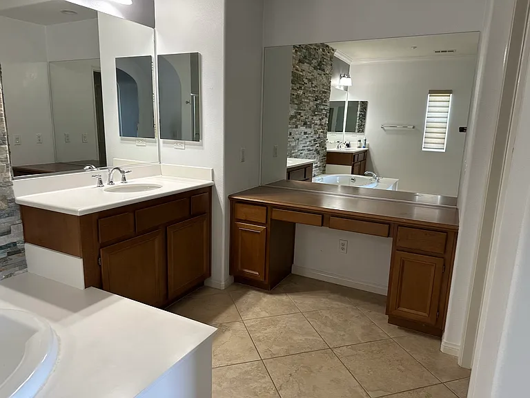 4468 Owens St #106 — Photo 39