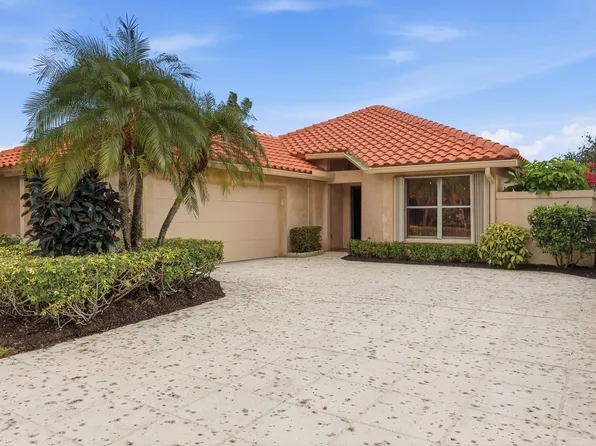 2735 SW Mariposa Circle, Palm City, FL 34990