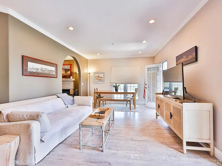 229 Orange Ave #3 — Photo 35