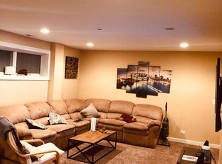 813 S Bell Ave #1, Chicago, IL 60612