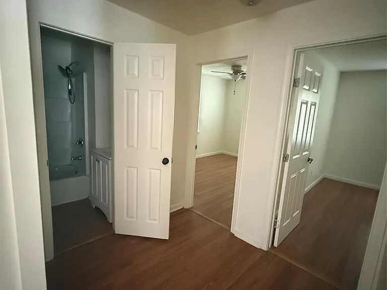1315 Sycamore Ave — Photo 8