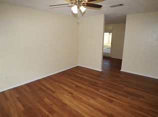 1713 Meadowcrest Dr, Garland, TX 75042