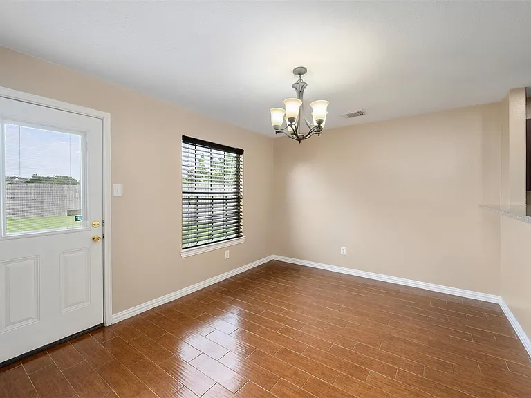 3702 Bent Springs Ln — Photo 7