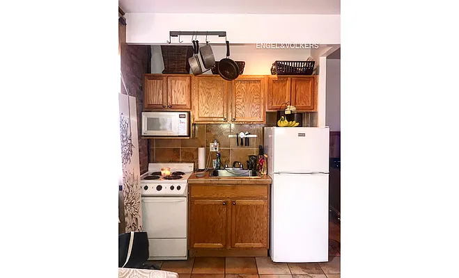 Rented by Engel & Völkers New York City | media 17