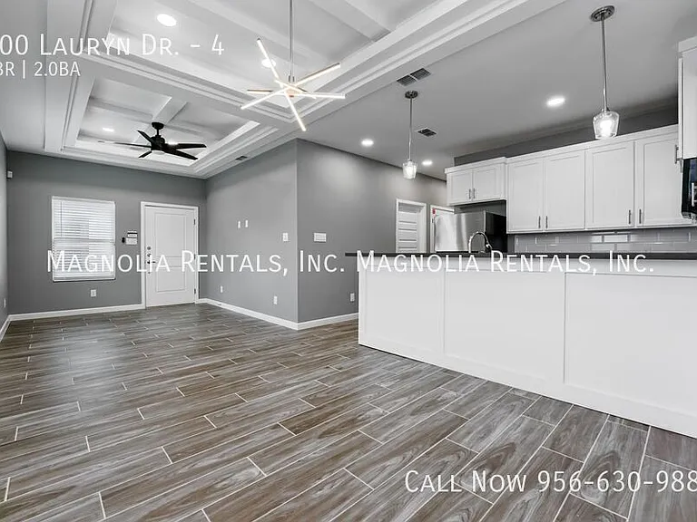 200 Lauryn Dr #4 — Photo 4