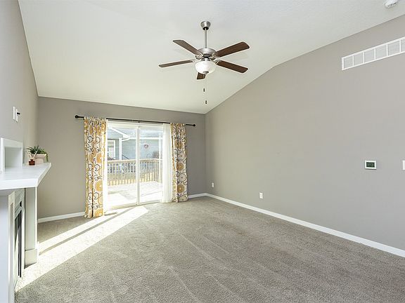 4th image of 1903 NW Woodbury Dr