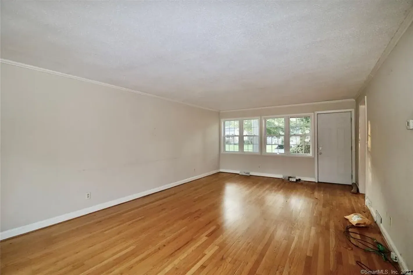 3 bed, 2.5 bath, 1790 sqft, $3,800 — Photo 3