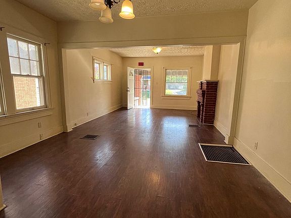 3rd image of 132 Willowwood Dr #132