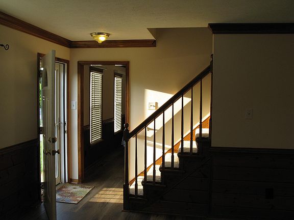 5th image of 8302 Gettysburg Ln