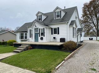 206 Plum St, Marshall, IL 62441