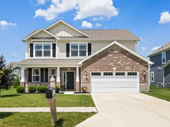 1802 Crossley St, Fortville, IN 46040