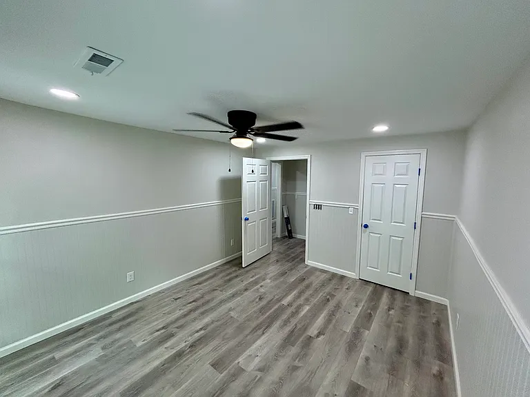 204 S Moore Rd — Photo 15