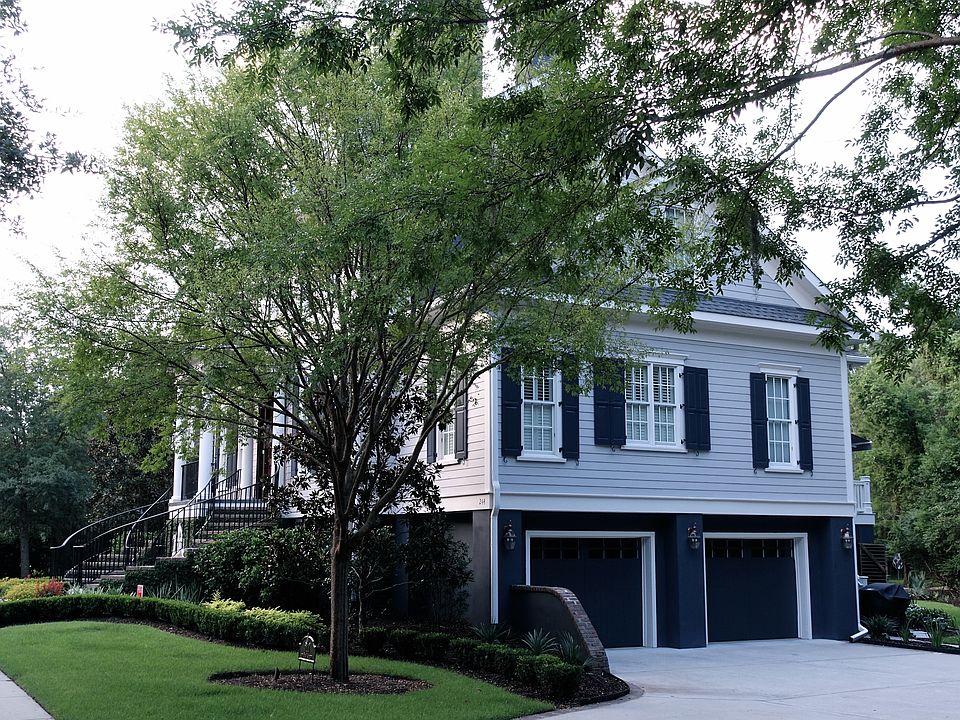 2nd image of 244 Delahow St