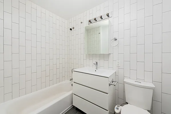 Rented by Brown Harris Stevens | media 13