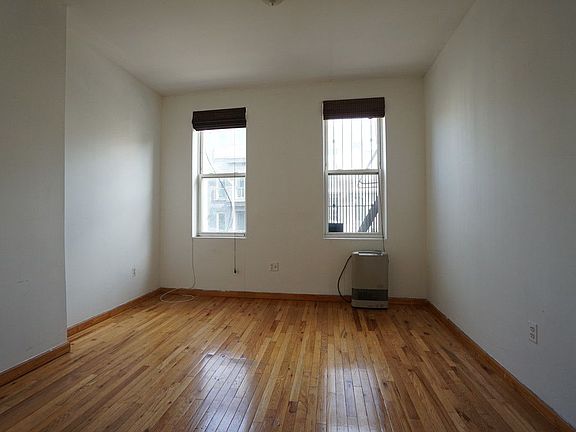 2nd image of 235 Troutman St #2G