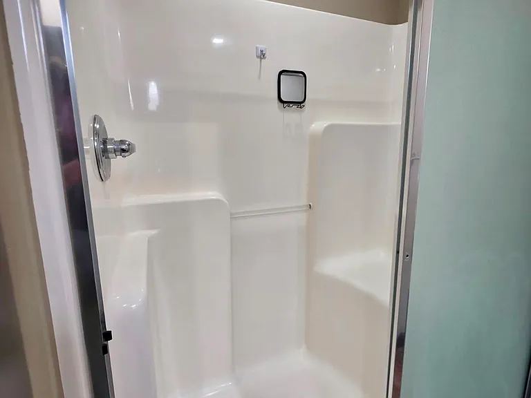 117 N Howard St — Photo 13