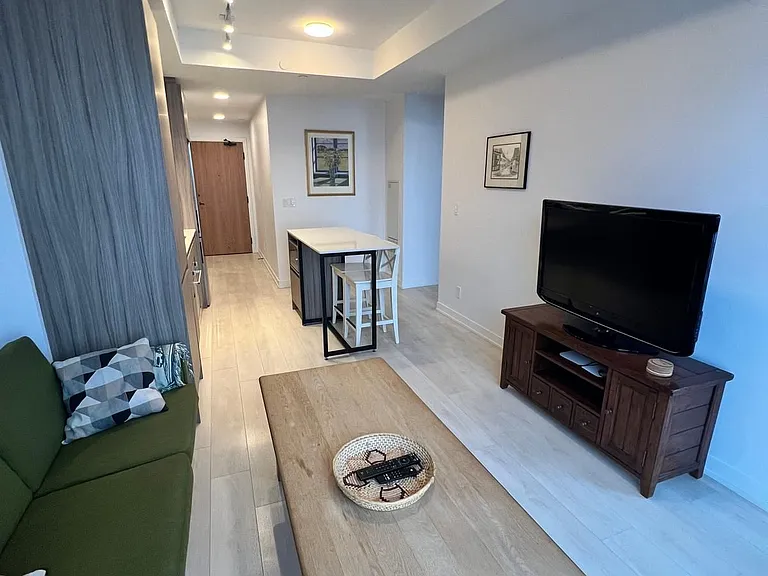 7950 Bathurst St #1212 — Photo 14